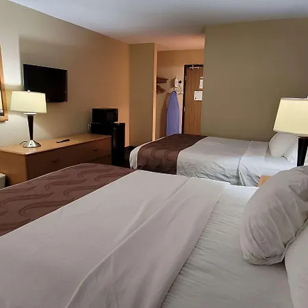Travelodge By Wyndham Fargo Exterior photo